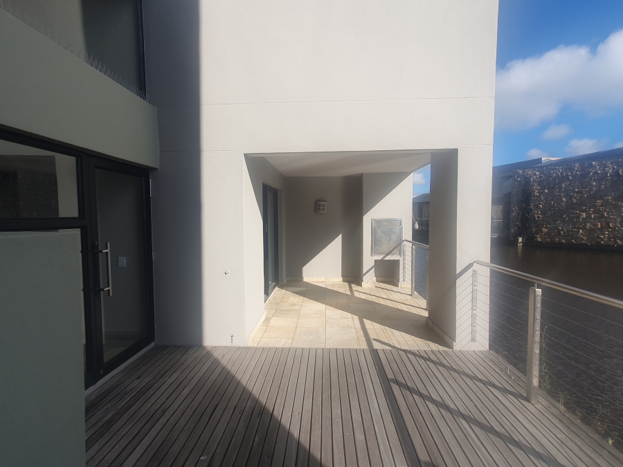 2 Bedroom Property for Sale in Oubaai Western Cape